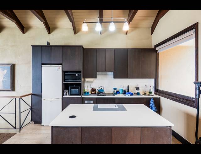 3 BEDROOM HOUSE FOR SALE IN BLUFF
